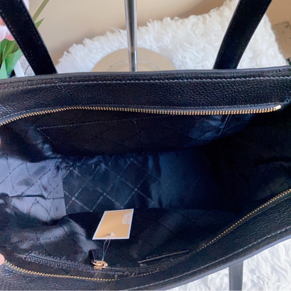 Michael Kors Carine Large Pebbled Leather Tote Bag - Picture 6 of 8